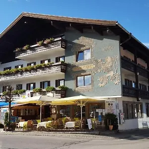 Löwen Reit im Winkl